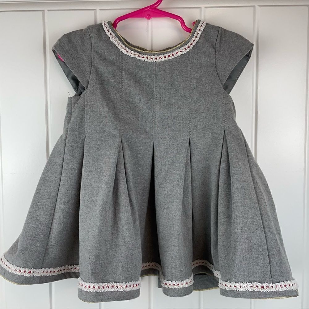 2T Grey Tahari dress